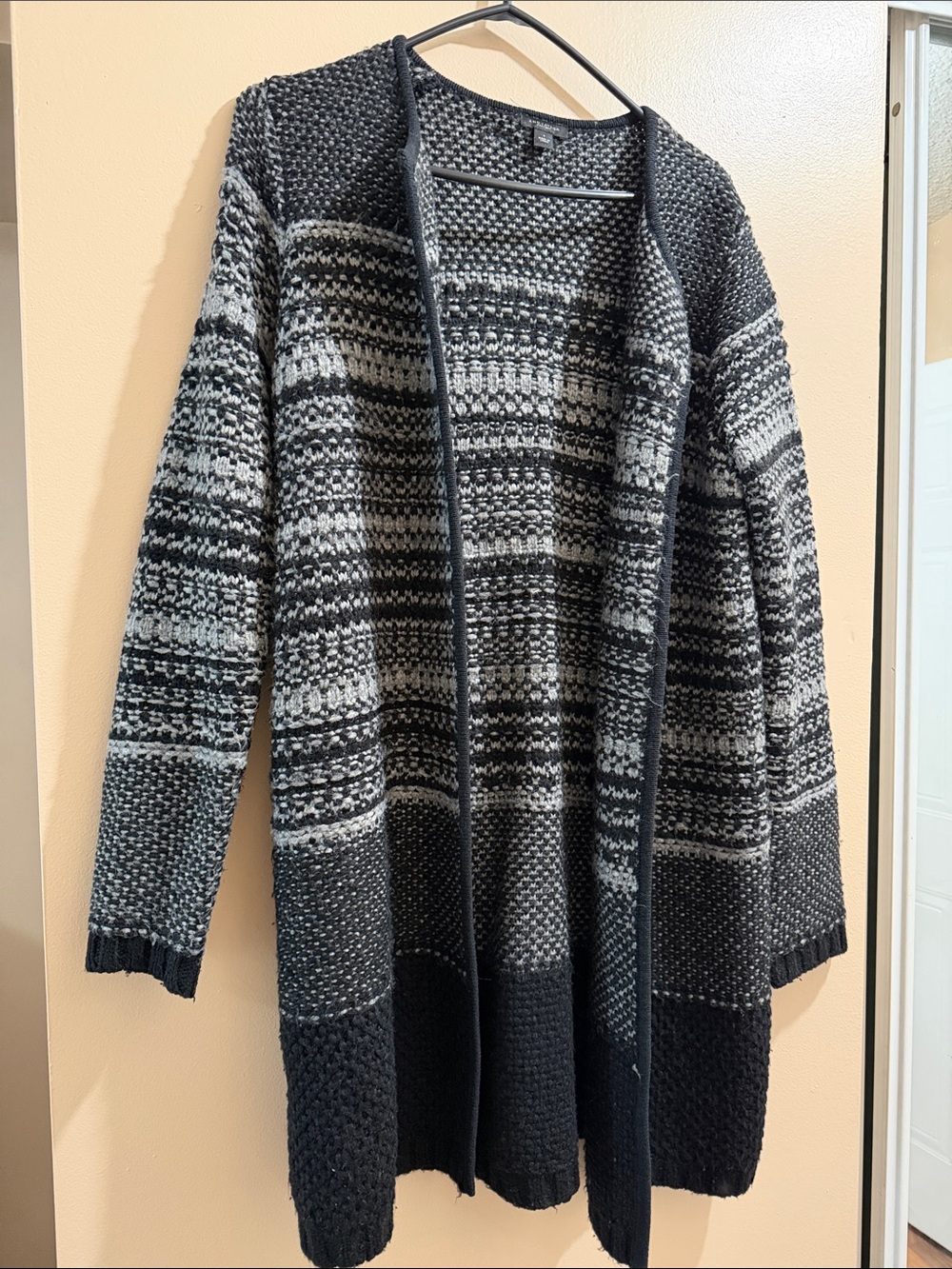Ann Taylor Factory Black & Gray Open-Front Fair Isle Cardigan